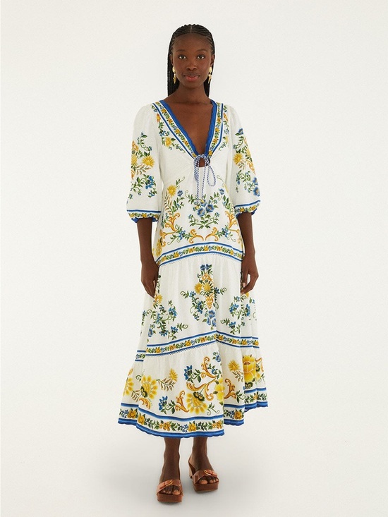 FARM Rio Dresses & Skirts - FARM Rio Off-White Emily Floral Tapestry Drawstring Midi Dress